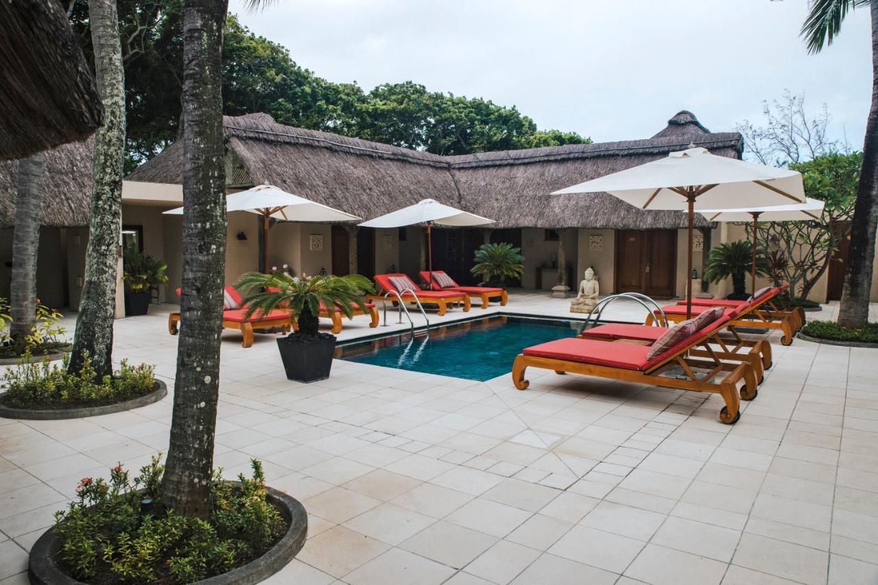 Constance Prince Maurice Poste de Flacq Eksteriør bilde The pool at the Four Seasons Resort