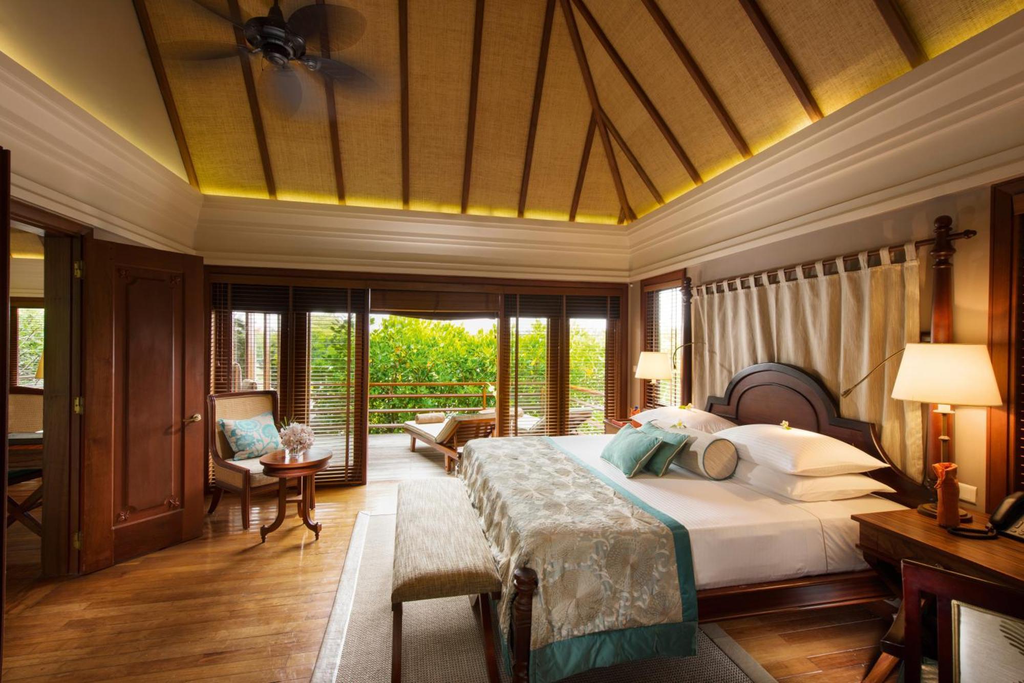 Constance Prince Maurice Poste de Flacq Eksteriør bilde A bedroom at the resort