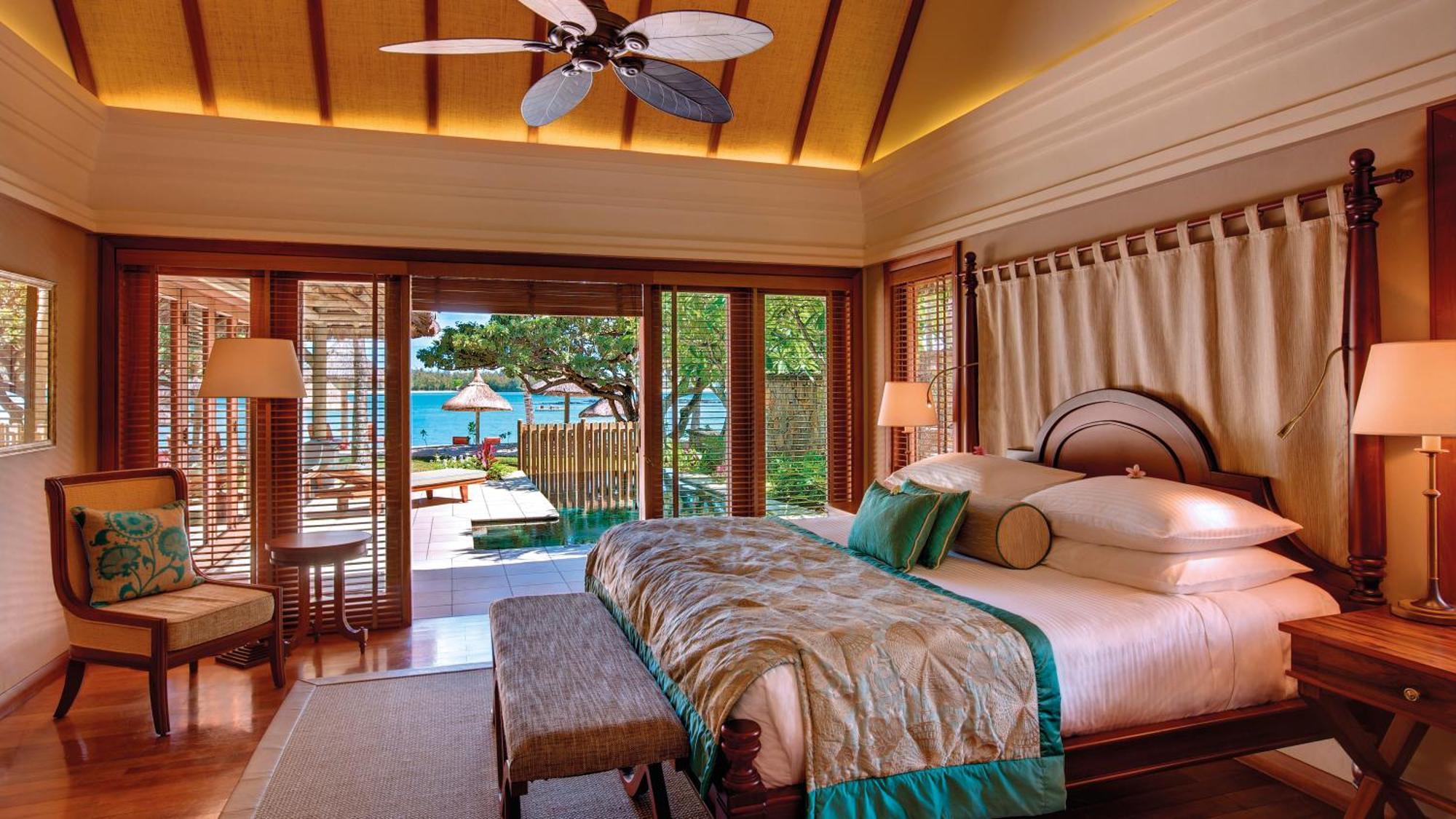 Constance Prince Maurice Poste de Flacq Eksteriør bilde A bedroom at the resort